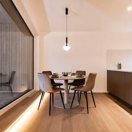 דירה 21trees אלמאו